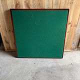 Folding gaming table