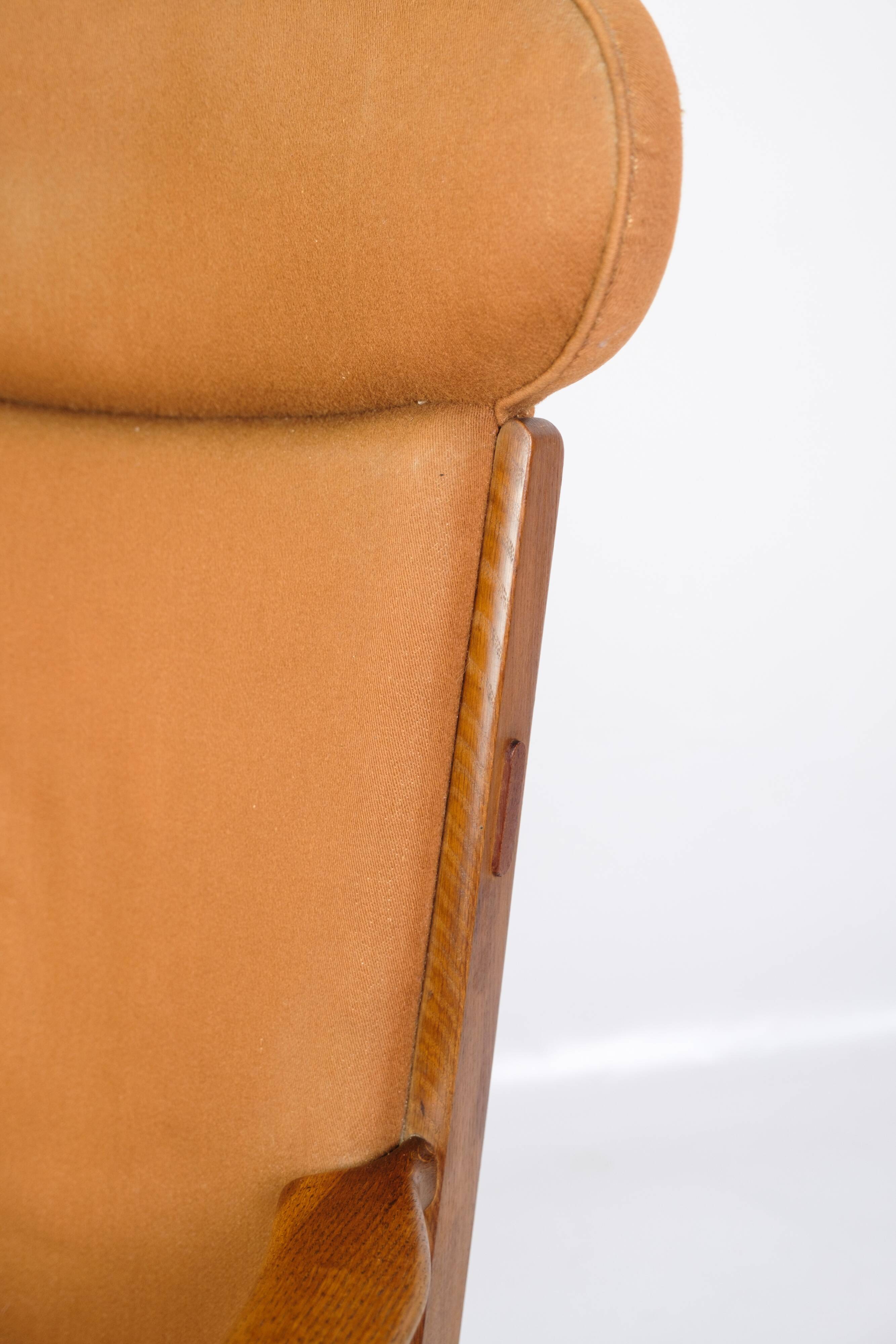 Fauteuil Modèle AP 15 Fabriqué En Chêne Avec Tissu Orange Par Hans J. Wegner Pour AP Chair Des Années 1950