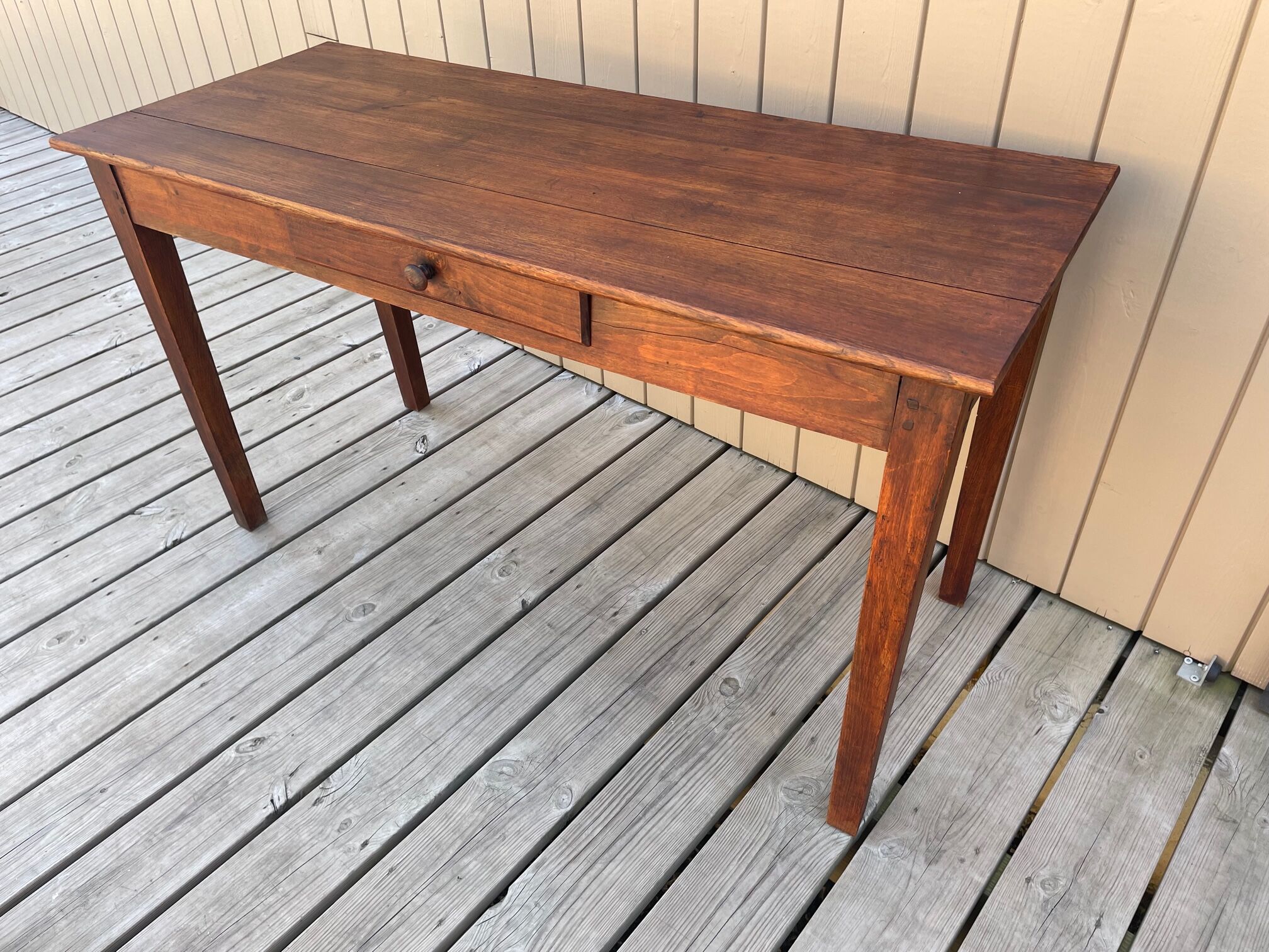 Bistro table