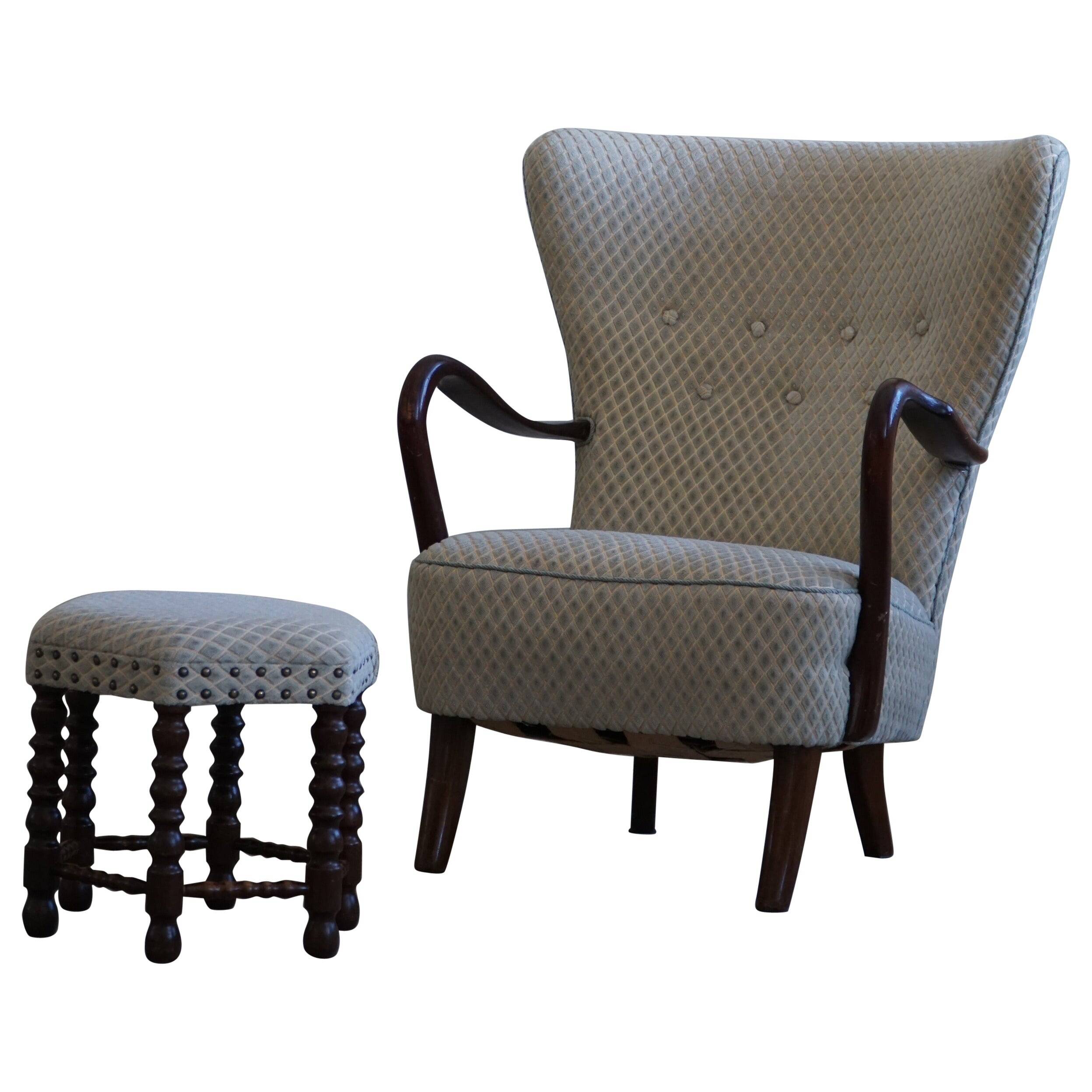 Slagelse Møbelfabrik, modern Danish chaise longues with beech footstool, 1960s