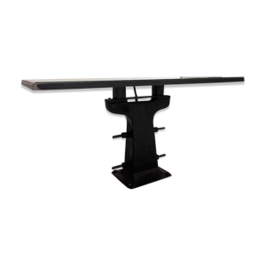 Table industrielle avec