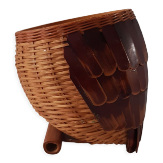 Owl pot cover in wicker and rattan 70s