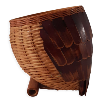 Owl pot cover in wicker and rattan 70s