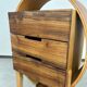 Commode ovale en bois cintré par Kreatippcci Studio