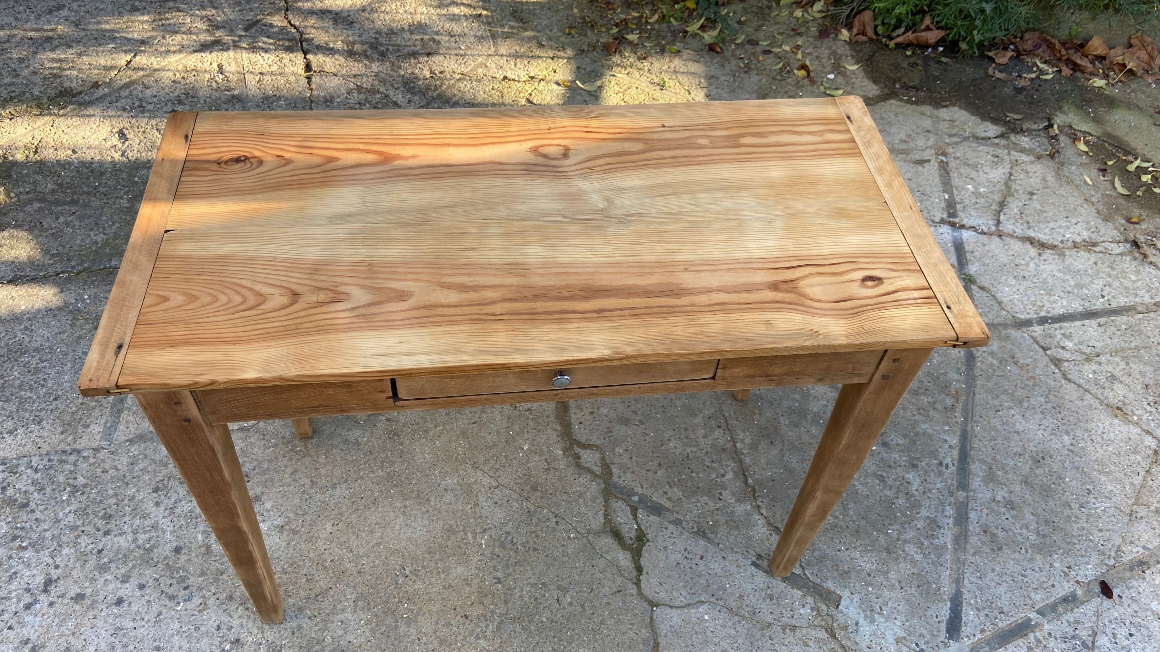 Table de ferme ou bureau vintage