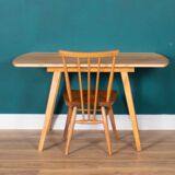 Bureau et chaise de table pour enfants Ercol Windsor sur mesure blonde