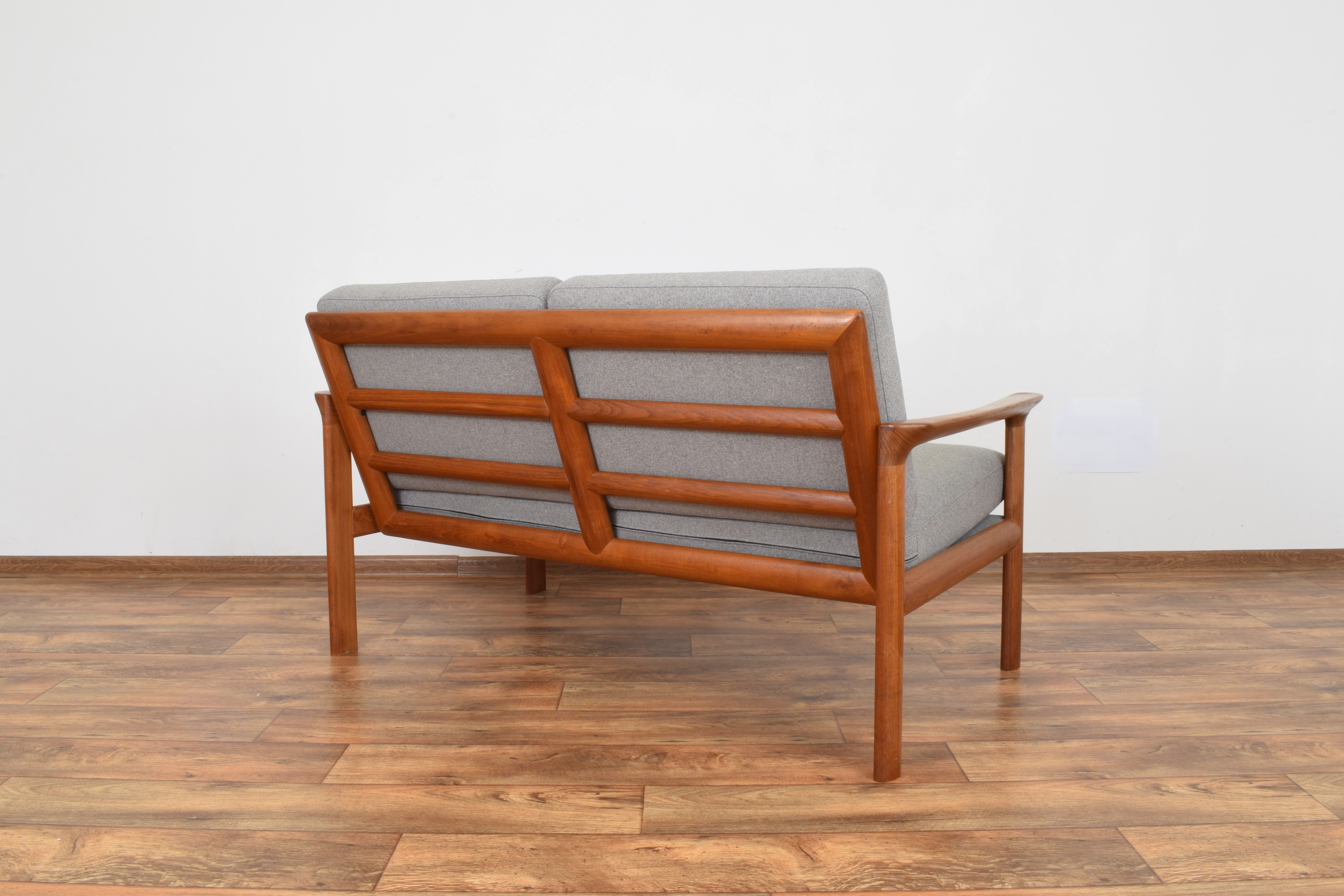 Mid-Century Danish Sofa by Sven Ellekaer for Komfort, 1960s