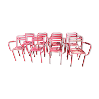 8 old bistrots chairs