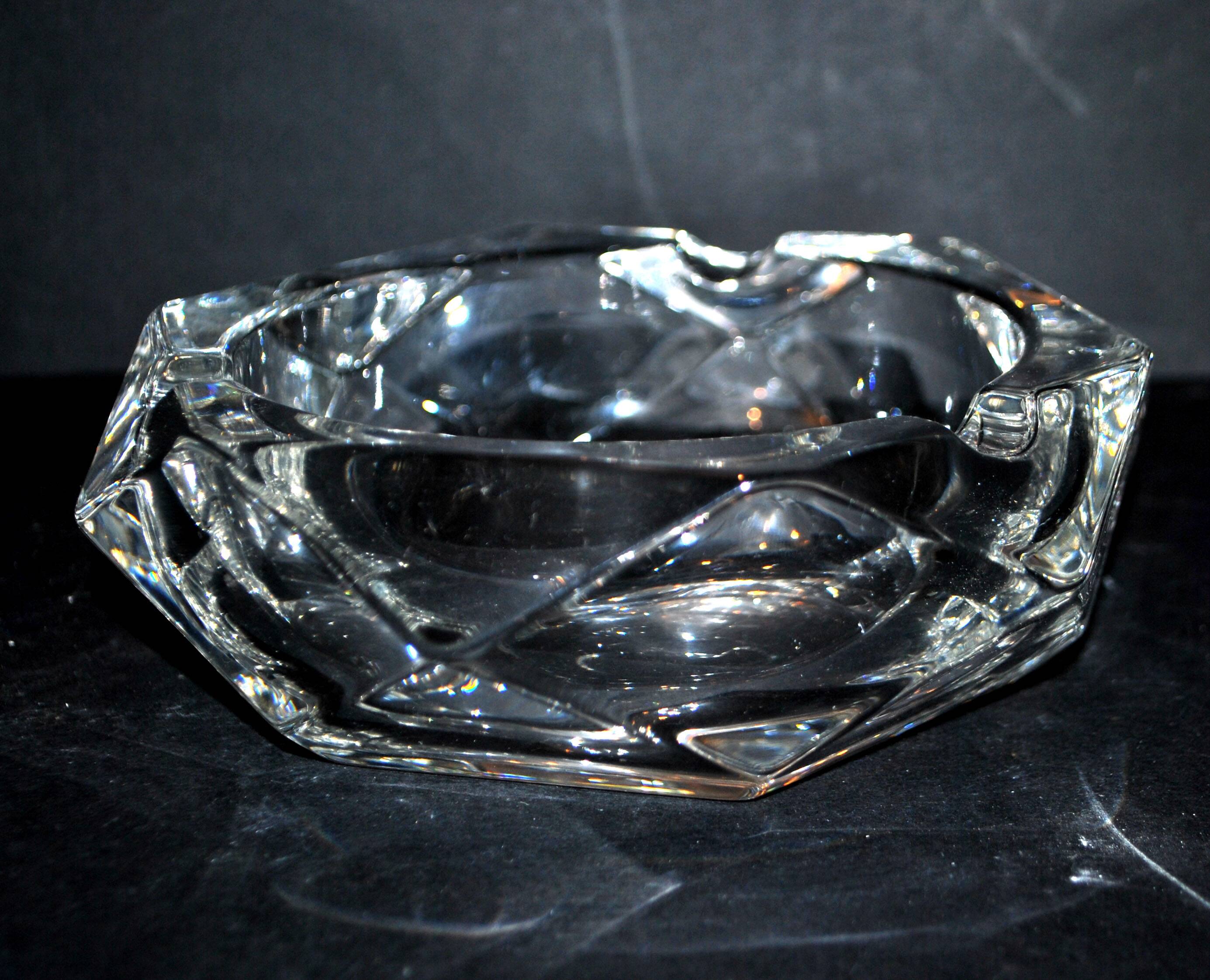 Vintage crystal ashtray - hexagonal shape - 16cm