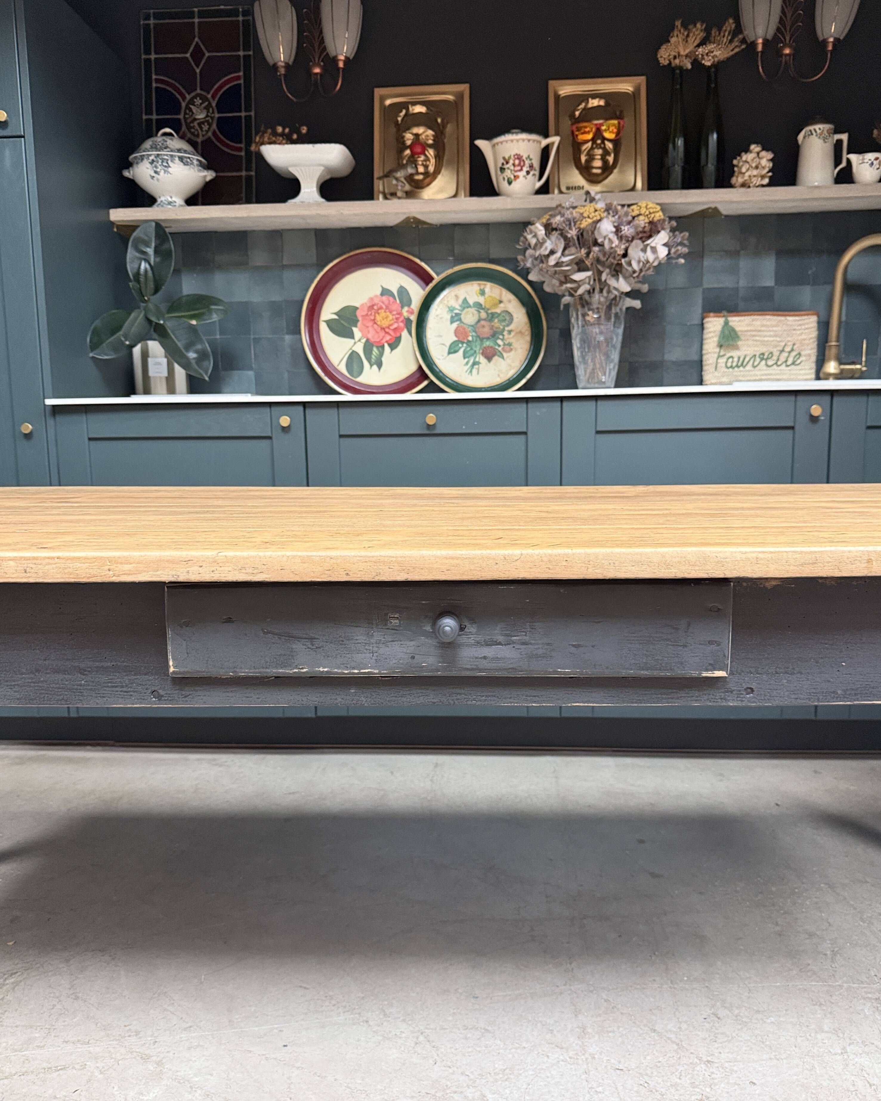Farm table with black patinated legs (renovated)