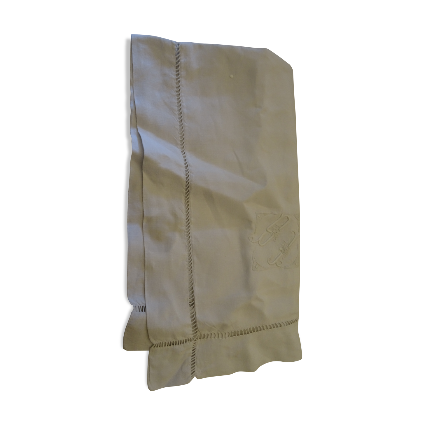 Pillowcase in linen monogrammed IG
