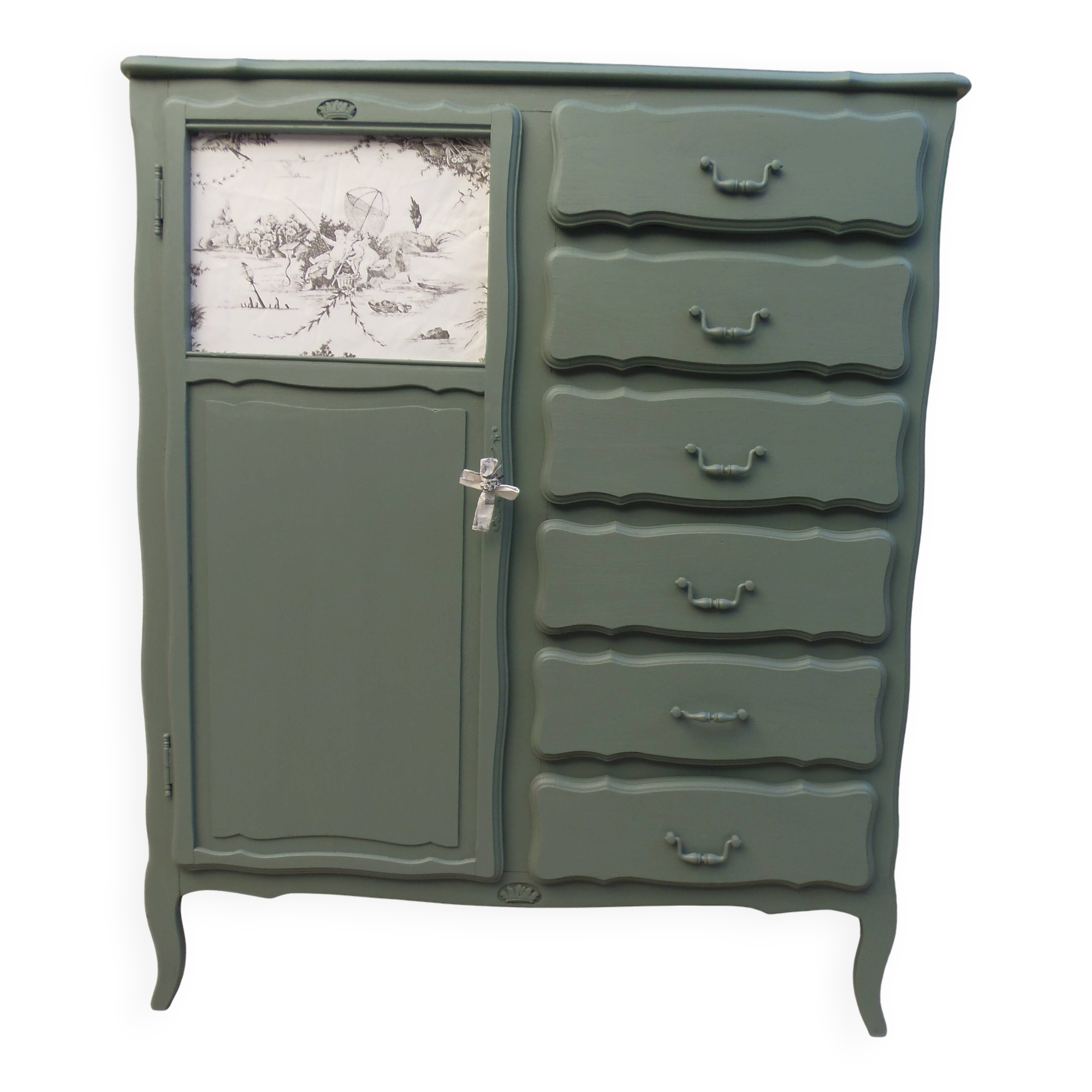 Armoire ancienne Green Smoke – Toile de Jouy .