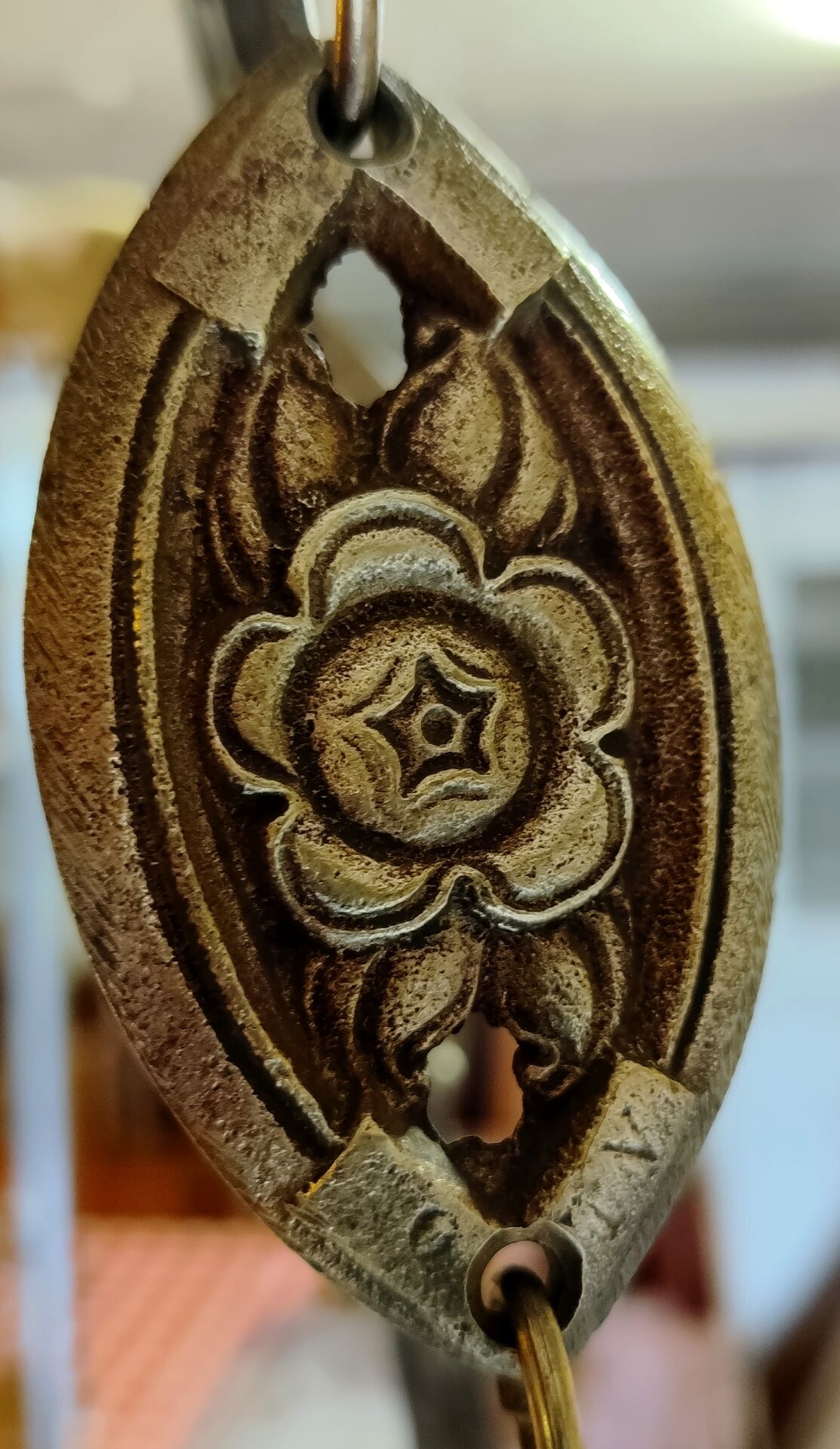 Art Deco bronze and glass suspension - 1930s/40s