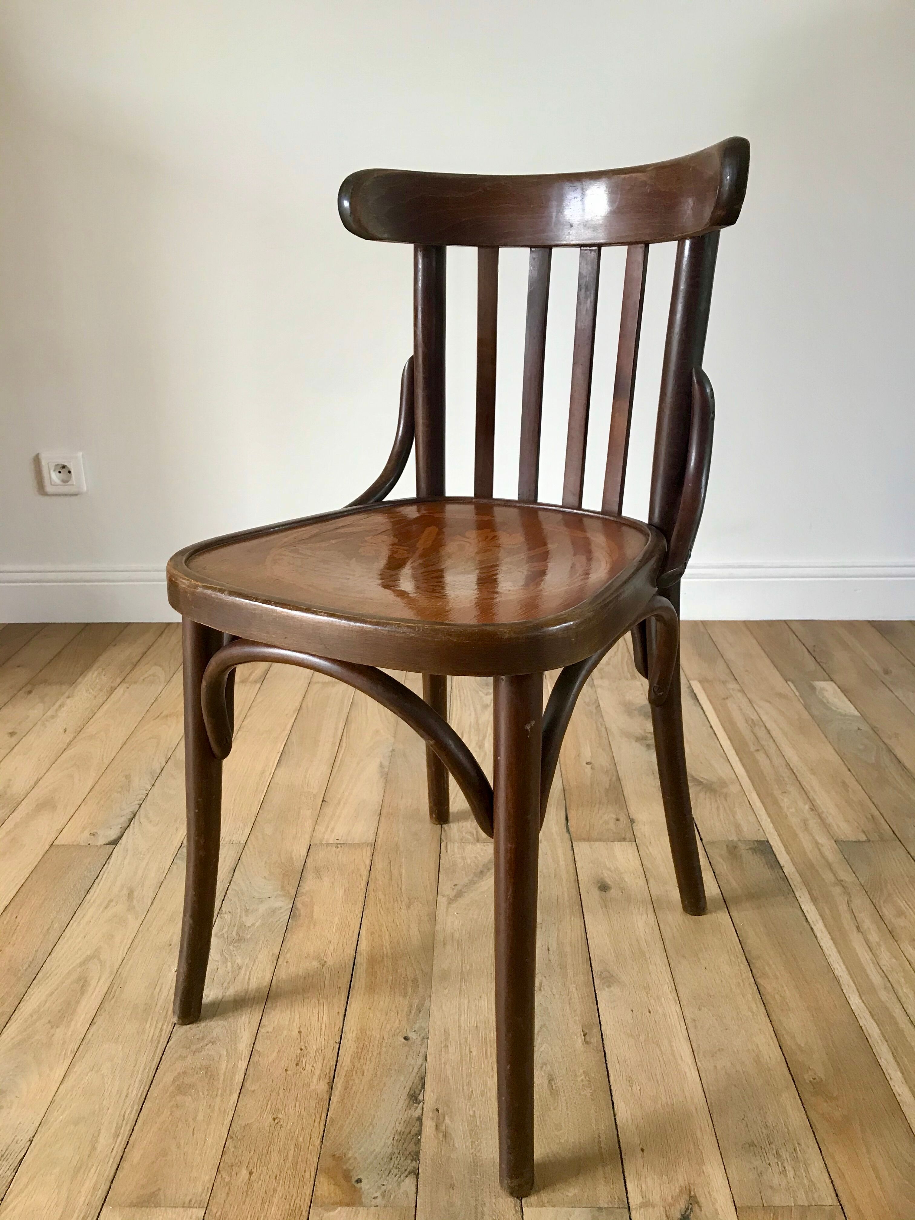 Curved wooden bistro chair 40s 50s