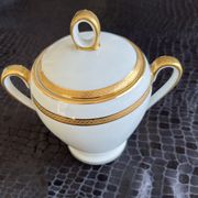 Sugar bowl, milk jug and teapot set