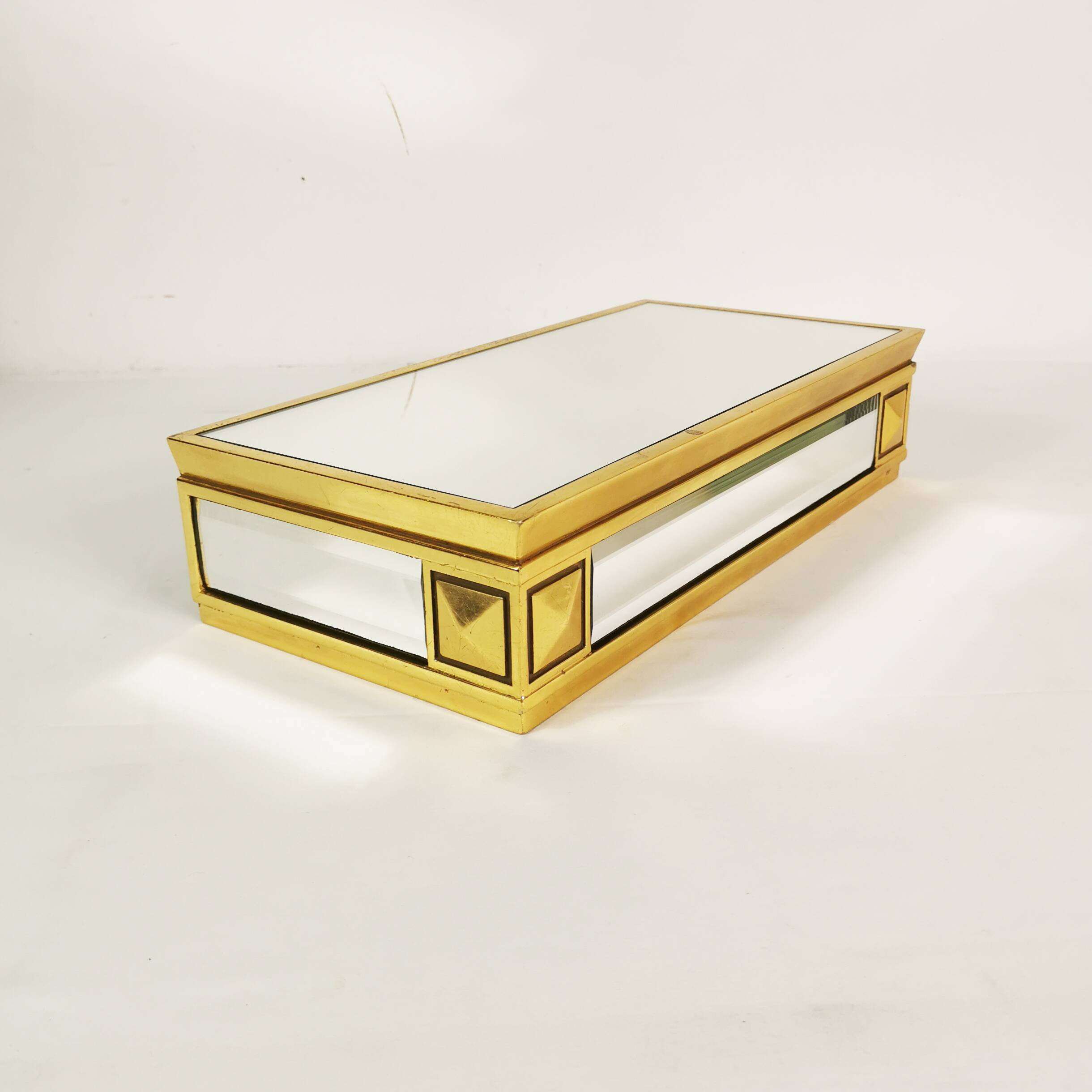 Petite étagère murale Regency, Belgique, années 1970