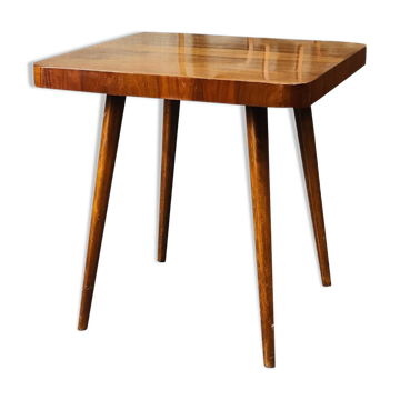 UP Zavody side table by Jindrich Halabala 1940