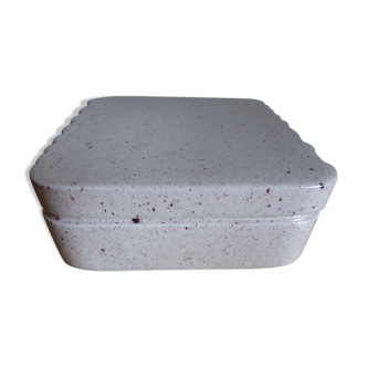 Square-shaped enamelled sandstone box