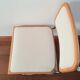 Chaise b32 Marcel Breuer en tissu bouclette fine