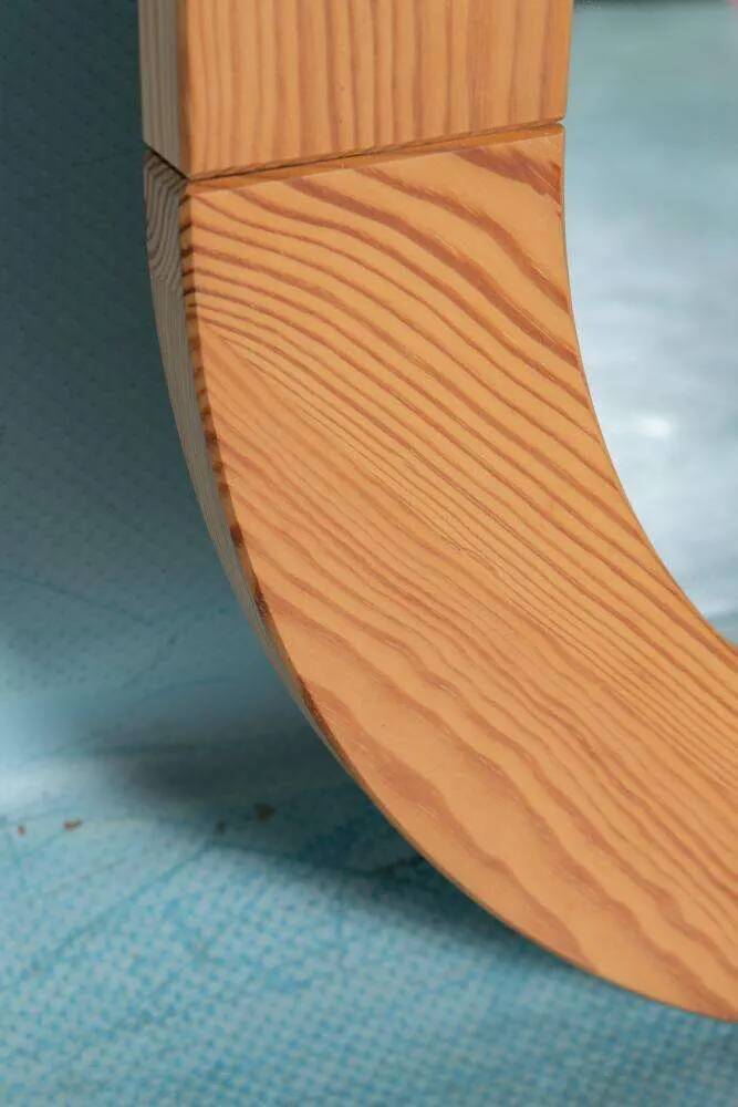 Large vintage pine mirror from the 1970s with craftsmanship.