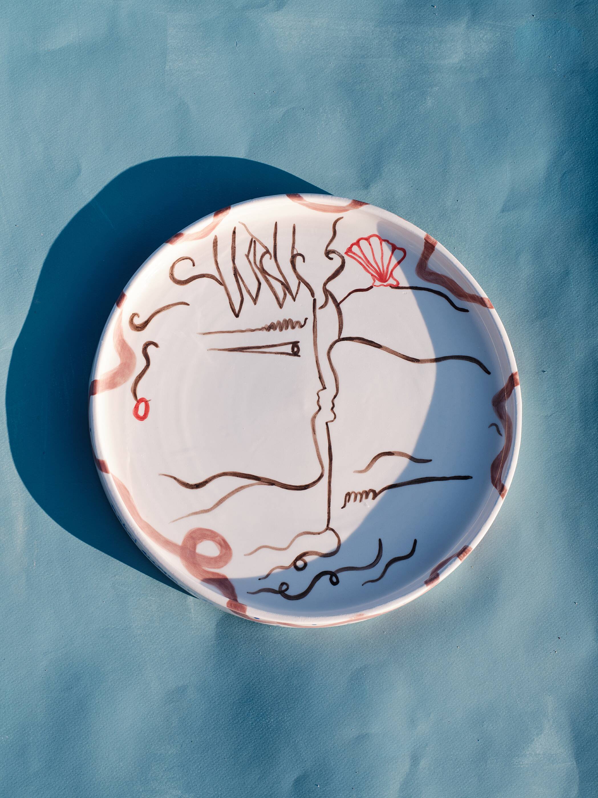 Le baiser ii - plateau en céramique