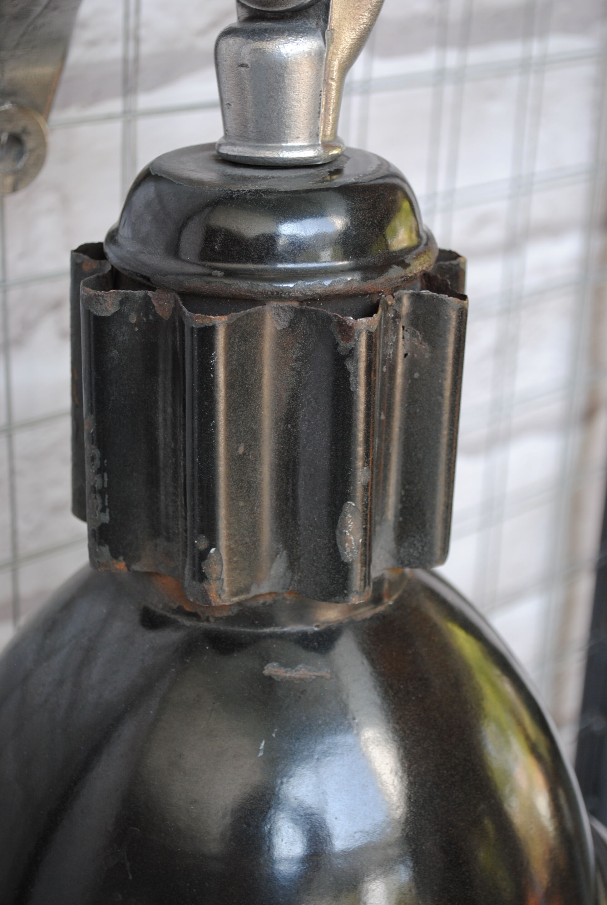 Industrial wall light