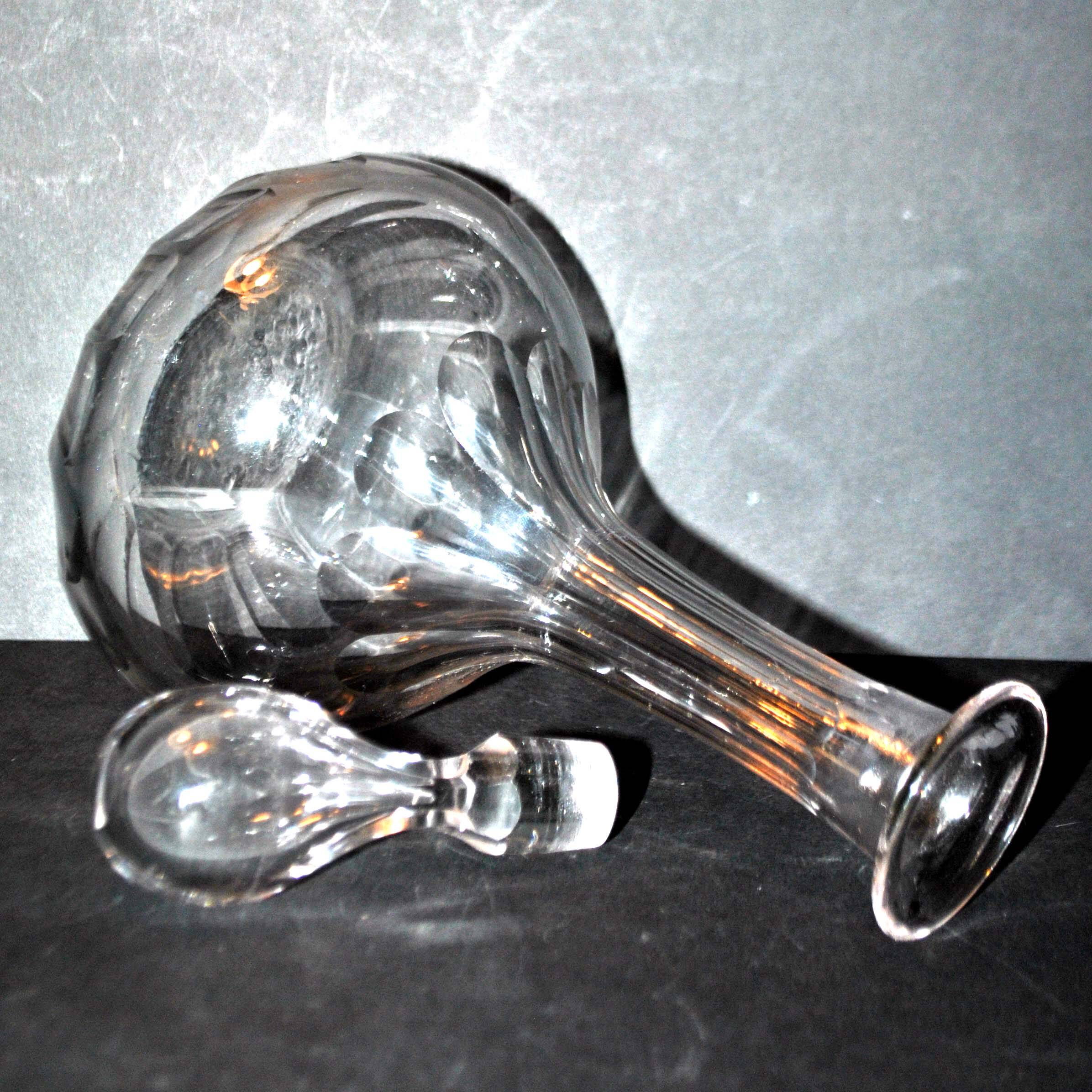 Old baccarat crystal carafe - 1907 catalog gondola shape with flat ribs 21cm