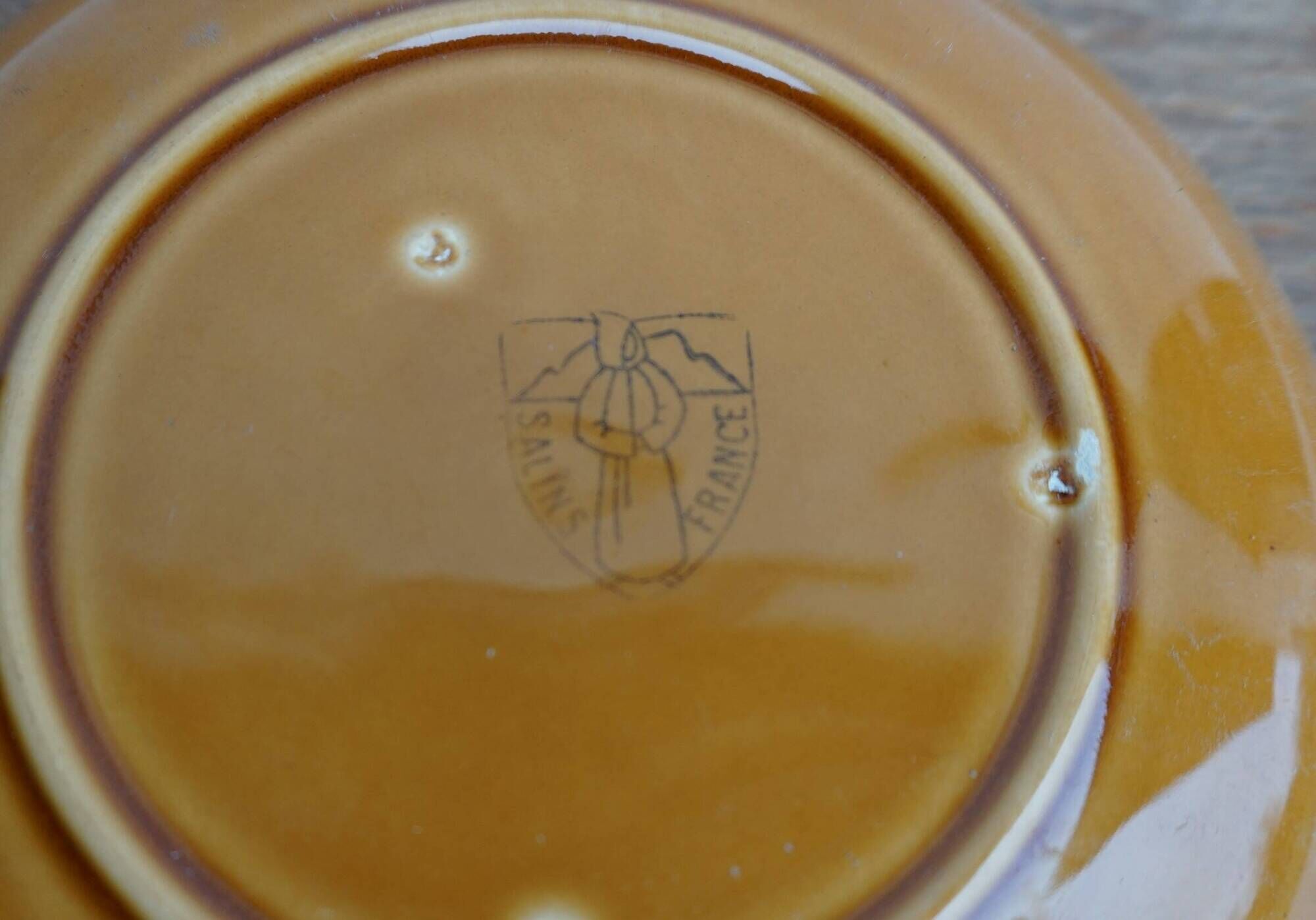 Pair of ceramic dishes from Salins, 1950s