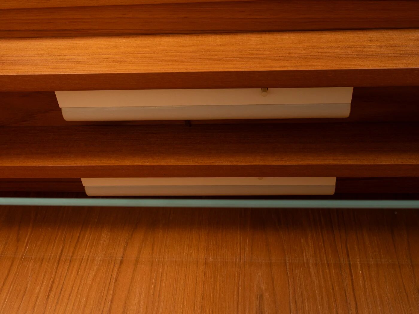 1960s Showcase, Vintage