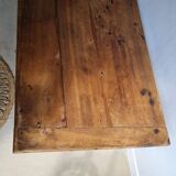 Vintage firm-minded coffee table