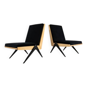 Fauteuils modernistes,