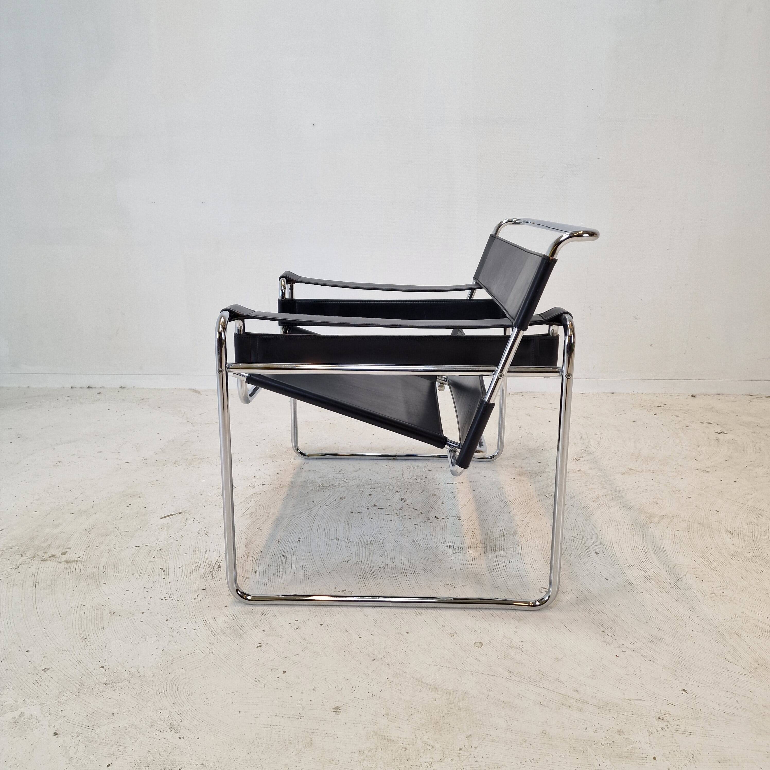 Set of 2 Wassily Chairs by Marcel Breuer