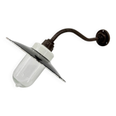 Lampe de cour