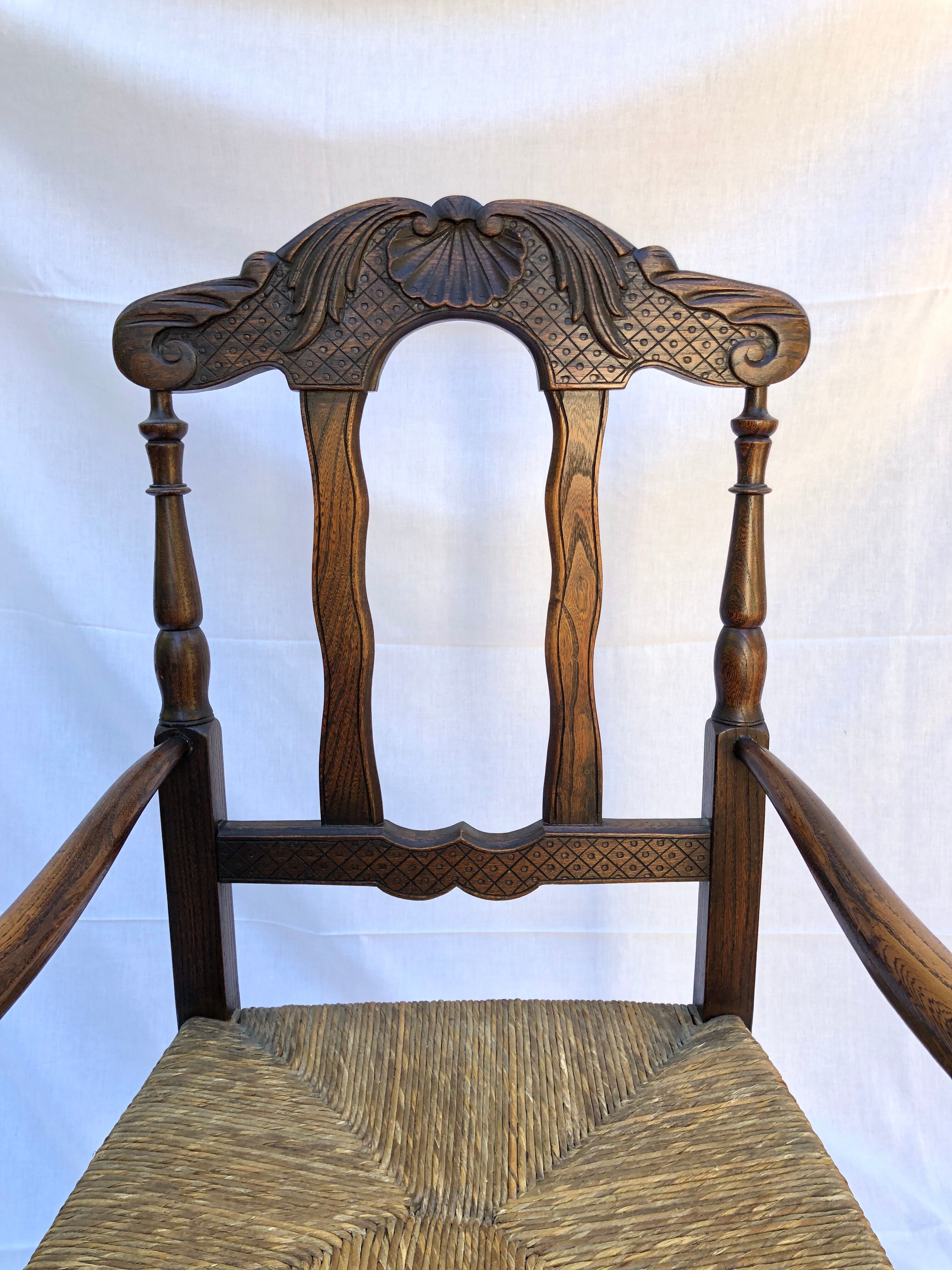 Pair of rustic mulched armchairs