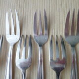 Box of 12 forks with silver metal cakes