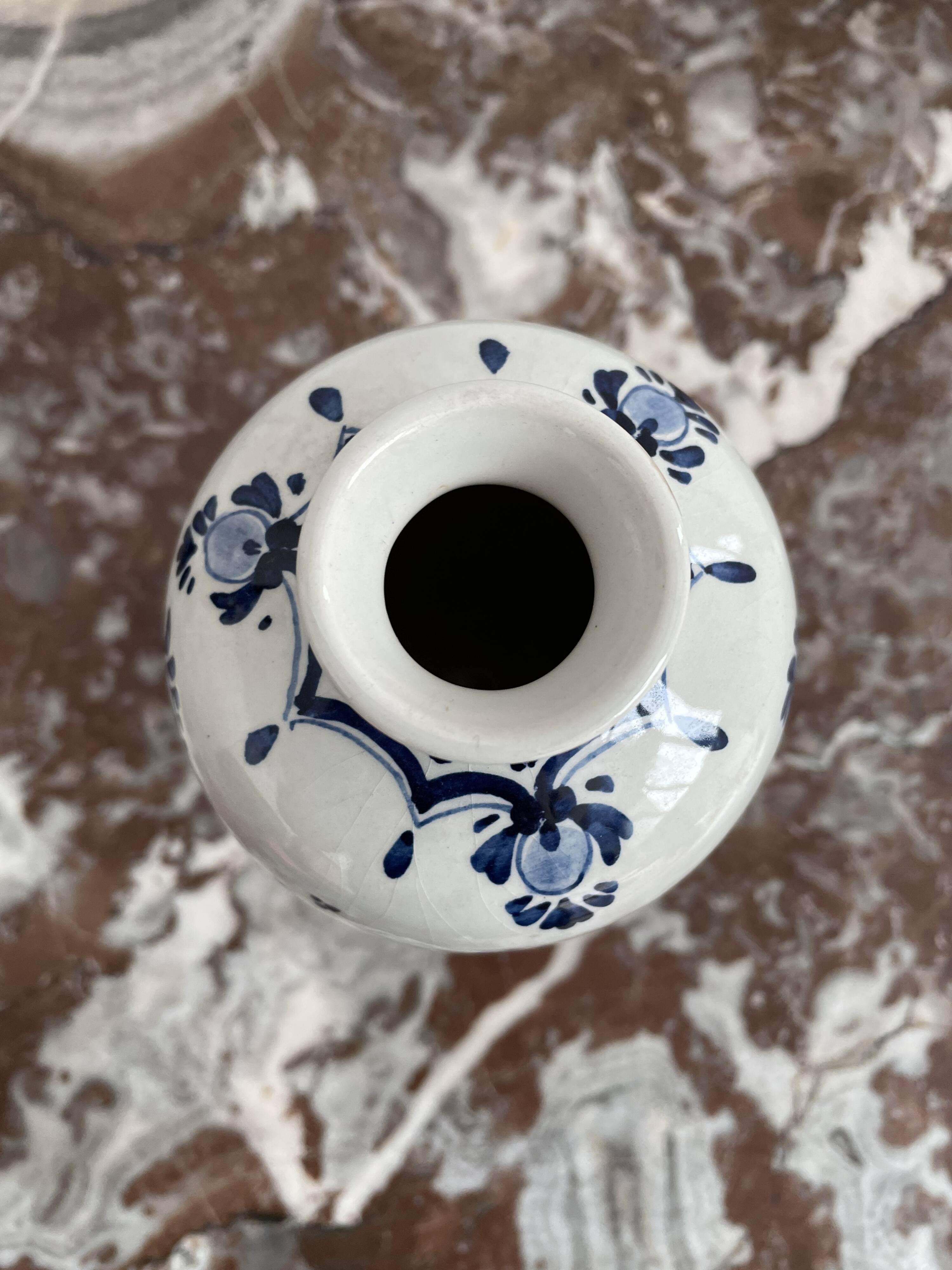 Vintage, ovoid vase, Delft