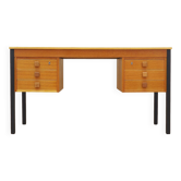 Ash desk, Danish design, 1970s, manufacturer: Domino Møbler