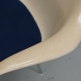 Set of Three Parchment Fiberglass DAX Armhairs Eames for Herman Miller / Vi