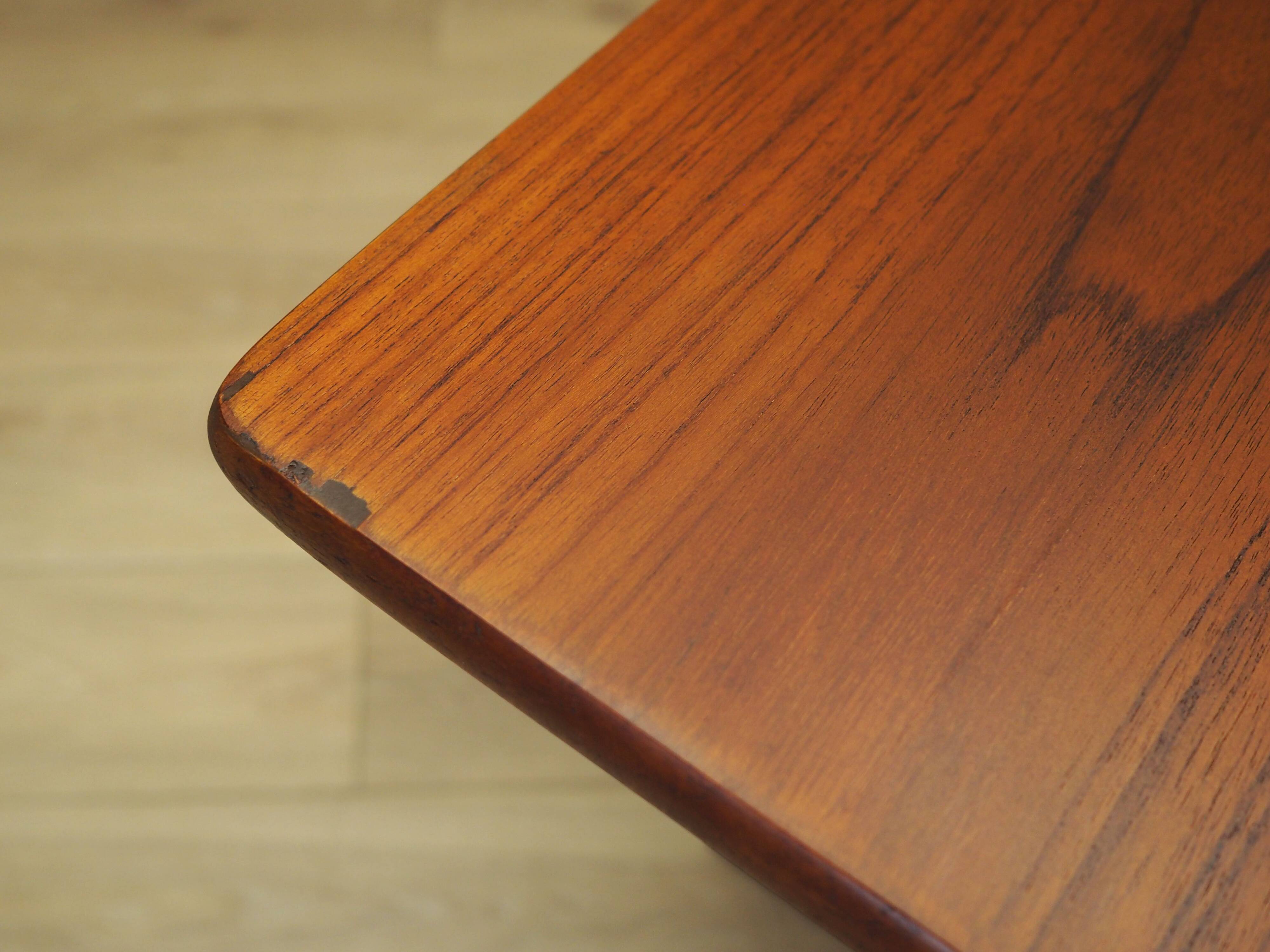 Table danoise en teck par Børge Mogensen pour FDB, années 1960