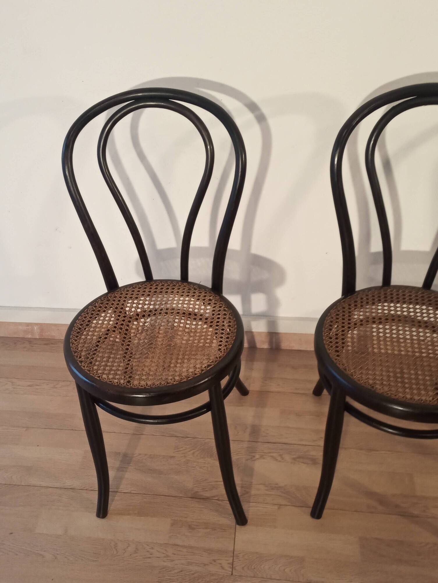 Chaises de salle à manger en hêtre courbé dans le style de Thonet, Italie, lot de 4