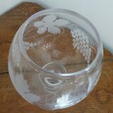 Engraved crystal grape glass