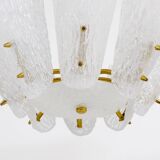 J. T. Kalmar Suspension en Laiton du Milieu du Siècle, Verre Texturé Blanc, Années 1950