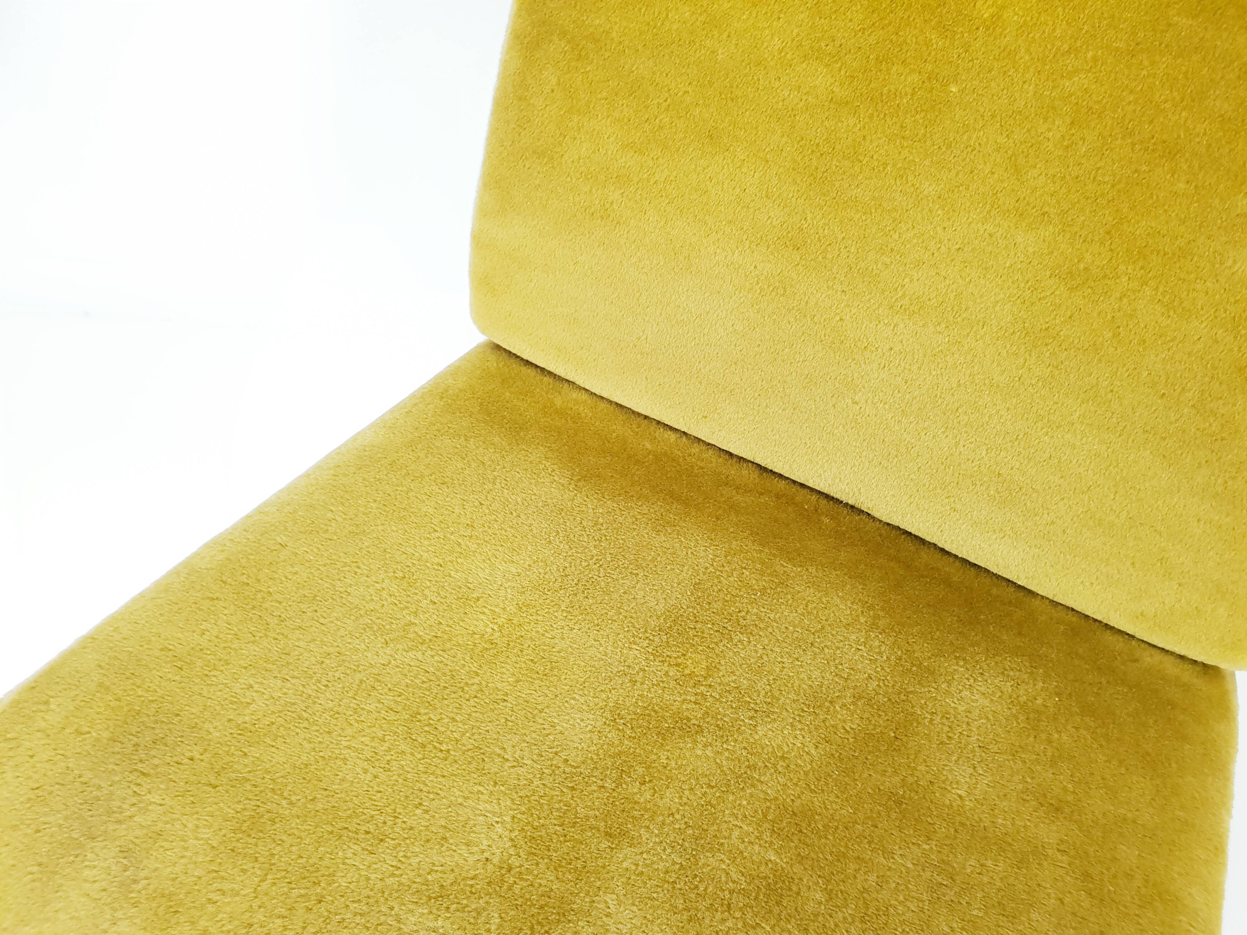 Mustard armchair by Pelfran