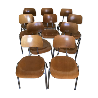 Lot of 10 vintage schoolboy chairs