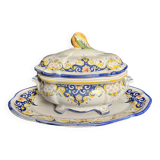 Angoulême Le Renoleau earthenware soup tureen set, 20th century