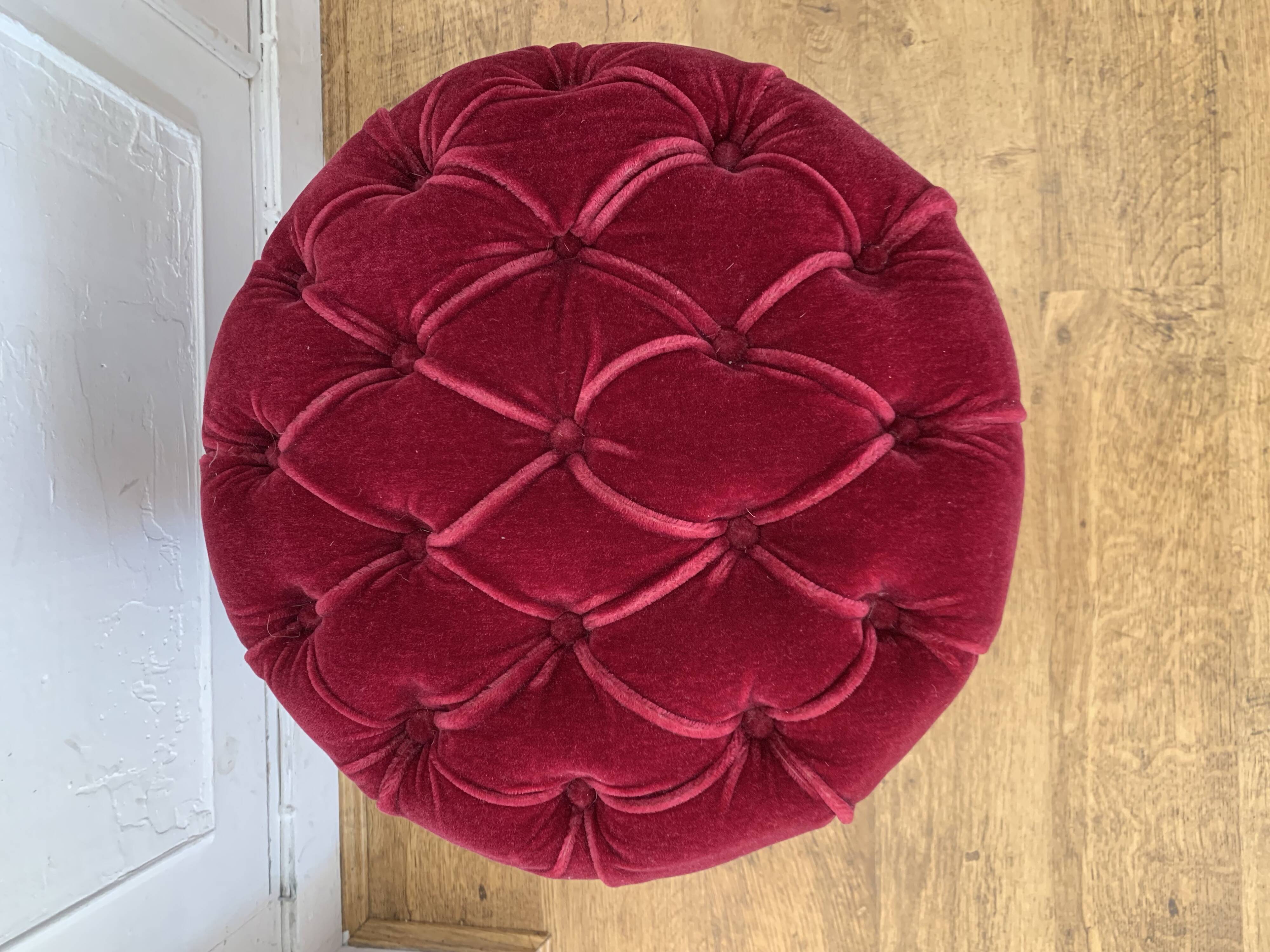 Napoleon III pouf, burgundy velvet.