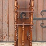 Early 20th century freestanding shelf