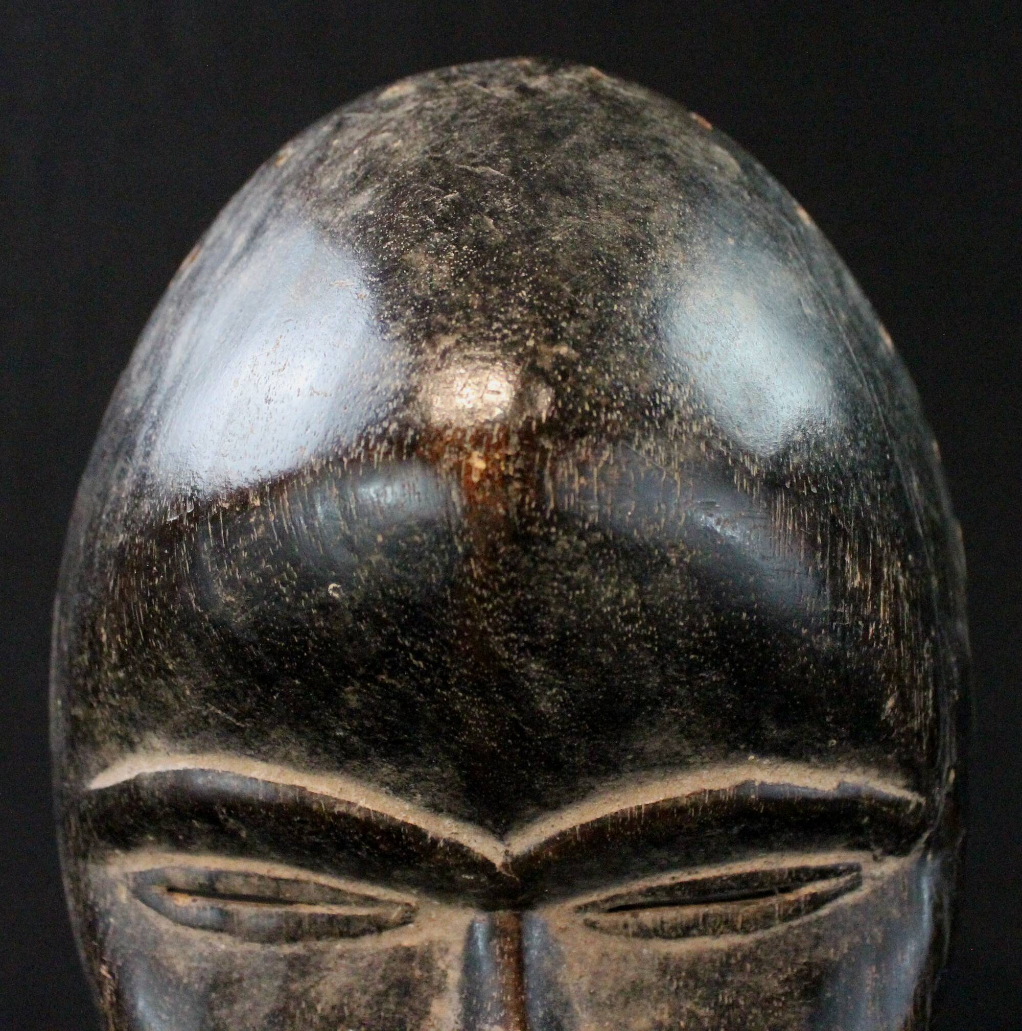 African Art - Old Dan Ethnic Running Mask - Ivory Coast - 22.5