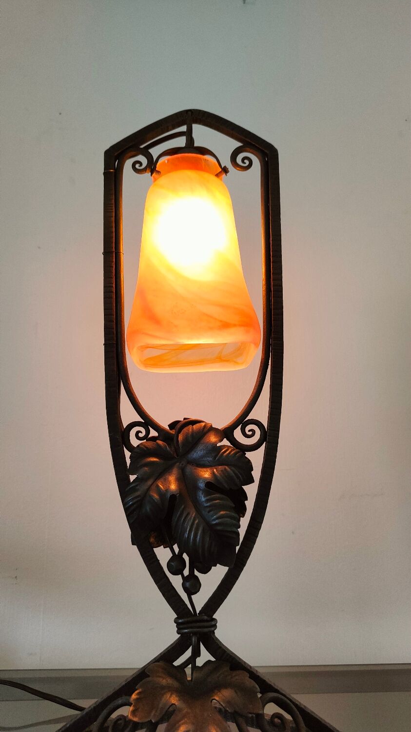 Lampe fer forgé art déco signé Vianne