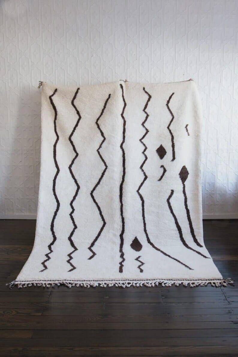 Large handmade pure natural wool Berber rug size 2/3 m